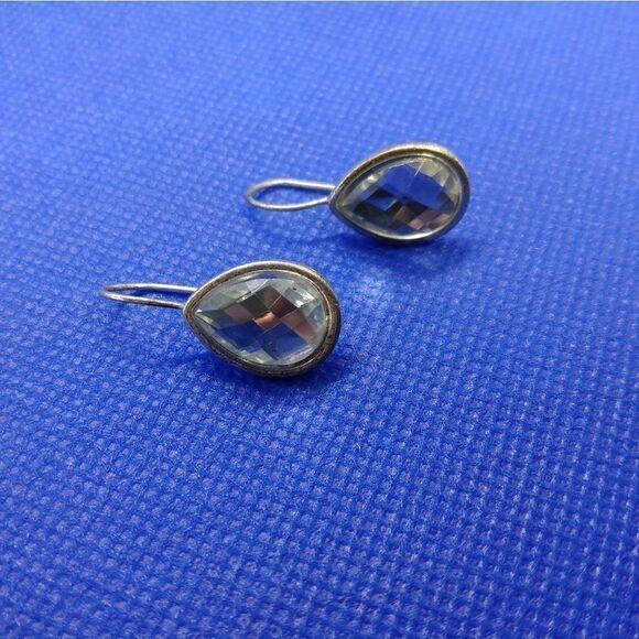 Sea blue crystal clear earrings - Picture 1 of 3